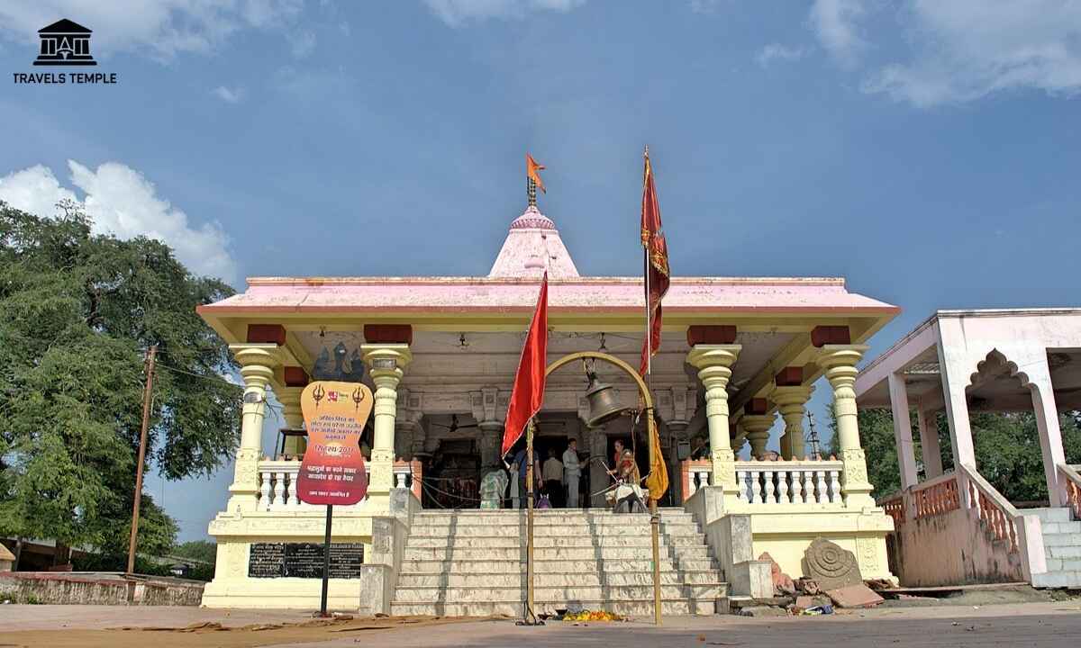 Online and on-site booking considerations - kaal bhairav mandir varanasi timings