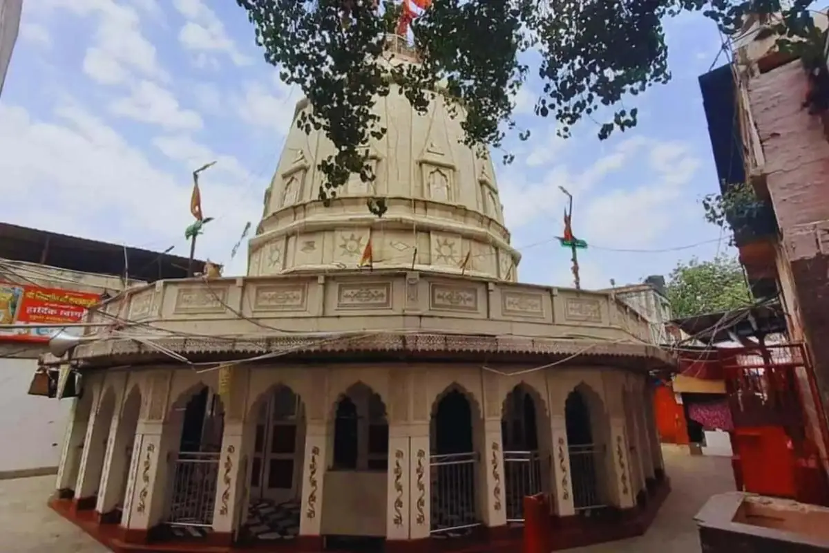How to Check the Latest Schedule and Complete Your Visit - kalkaji mandir