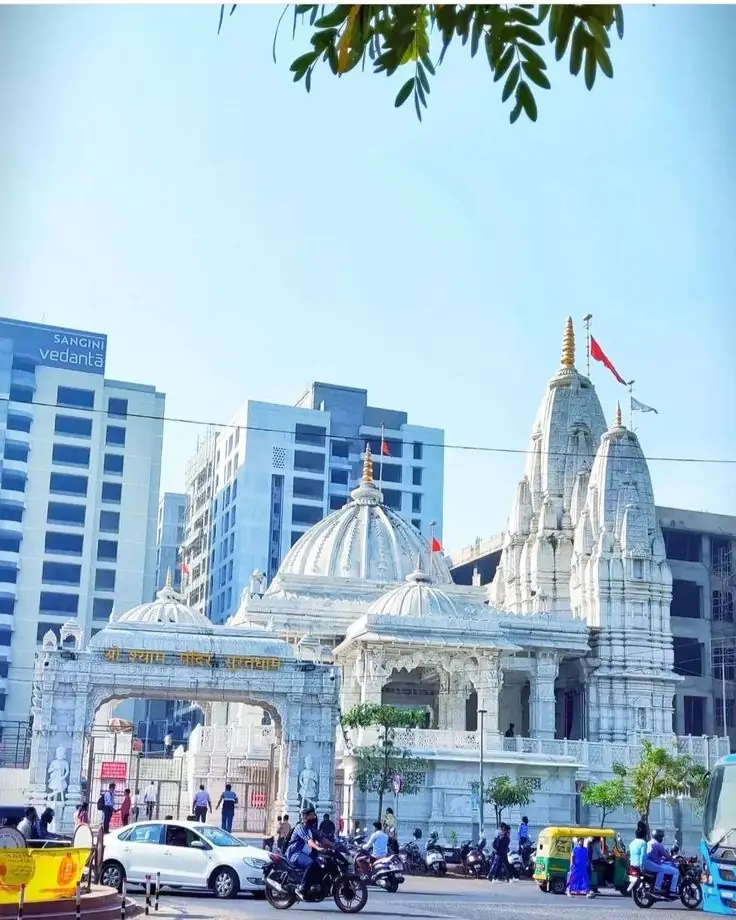 Khatu Shyam Mandir Surat ✓ Timings, Photos & Location