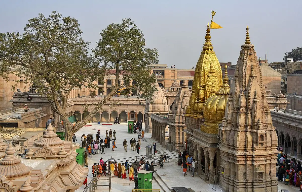 Shri Kashi Vishwanath Temple Varanasi - Timings, Vip Ticket Price & Distance