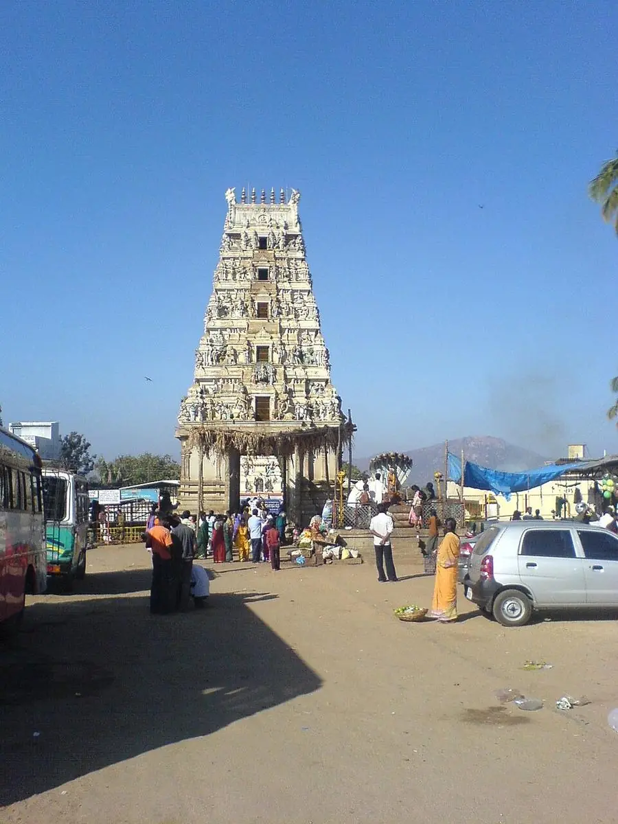 Entry rules, dress expectations and visitor facilities - ghati subramanya temple timings