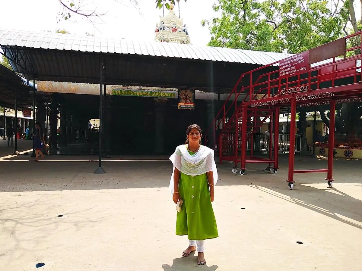 How to reach Pedakakani from Guntur and Vijayawada - pedakakani temple