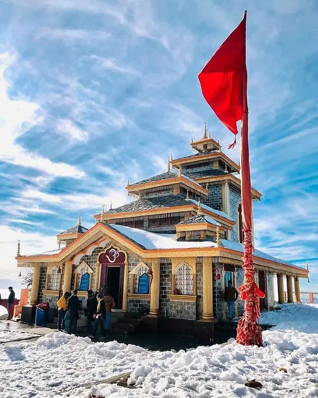 Surkanda Devi Temple Timings: Darshan, Pooja and Ropeway
