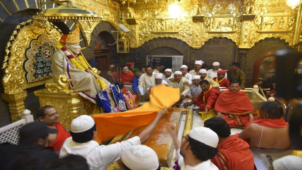 How timings change on important days - shirdi darshan tickets price